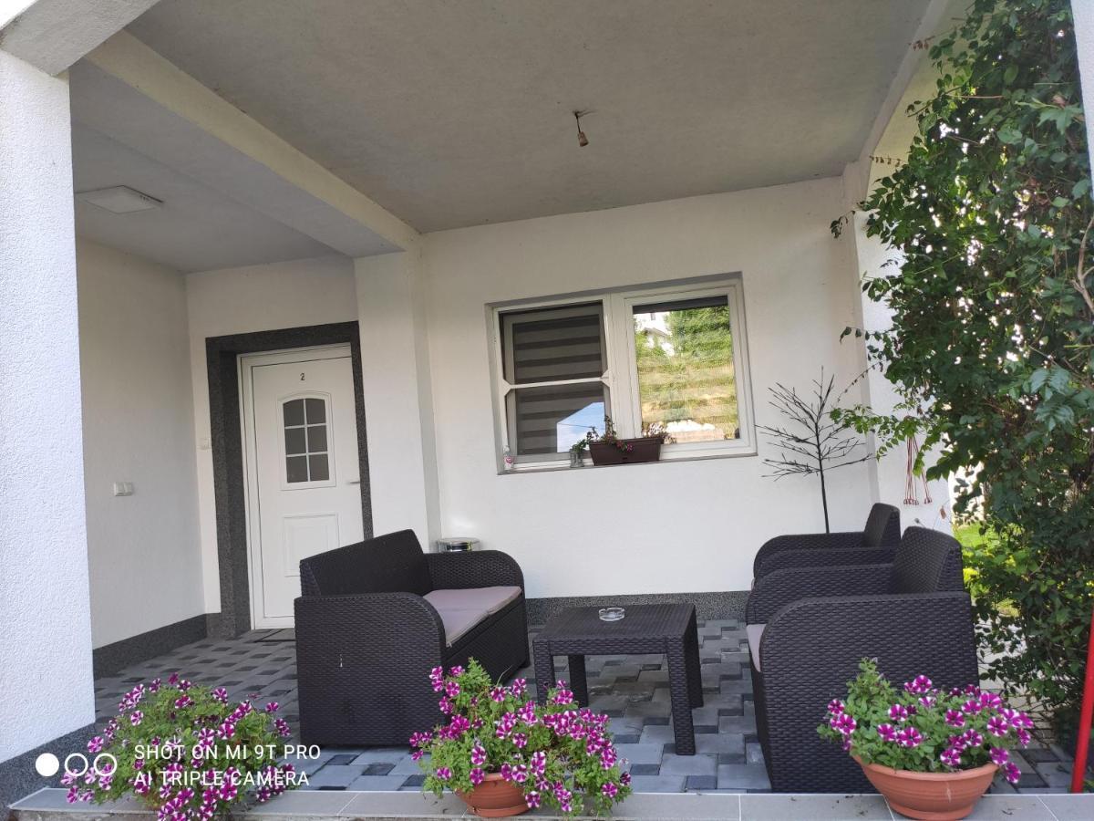Apartments Airport Inn Dubrave Gornje Экстерьер фото